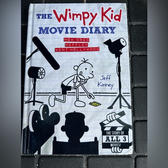 Diary of a wimpy kids books - Picture 7 of 8